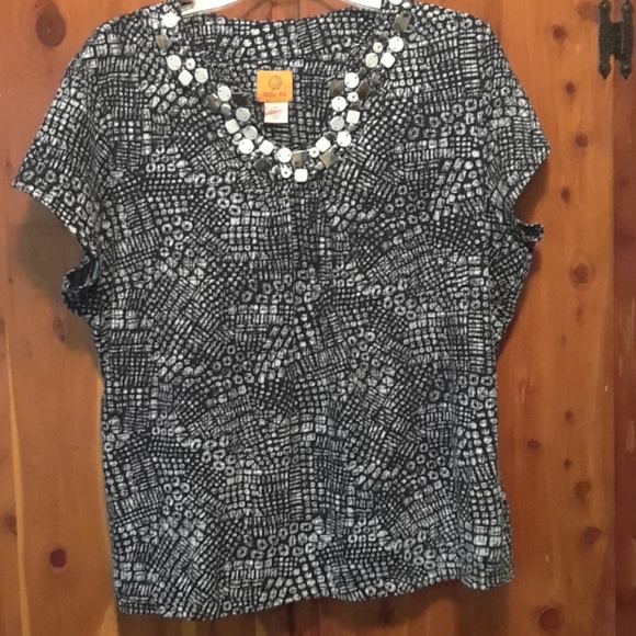 Ruby Rd. Short Sleeve Top - Picture 1 of 3